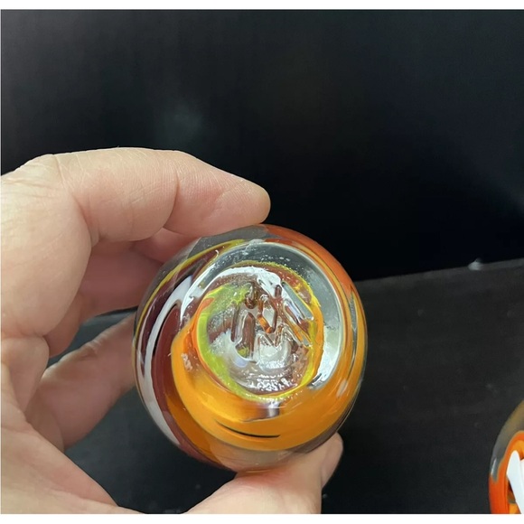 Art glass paperweight - Picture 3 of 5